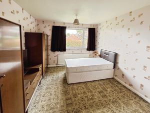 Bedroom- click for photo gallery